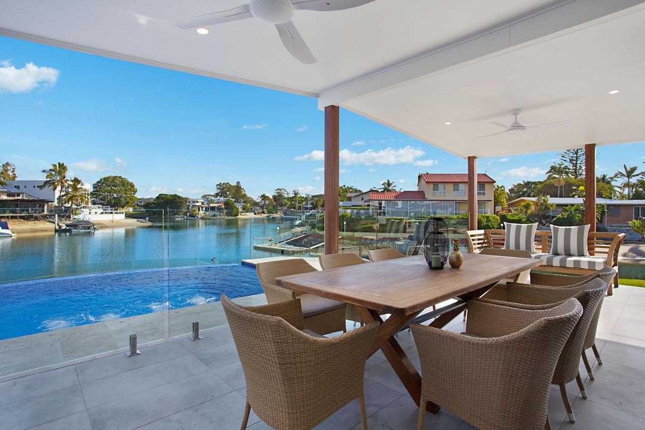 Incredible Value - Perfect For Large Families Villa Гоулд Коуст Екстериор снимка